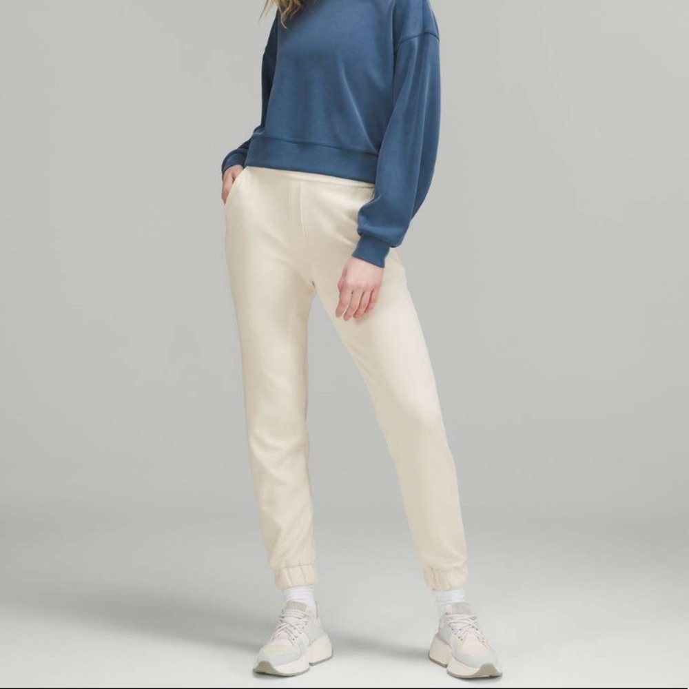 lululemon Softstreme Relaxed High Rise Pant